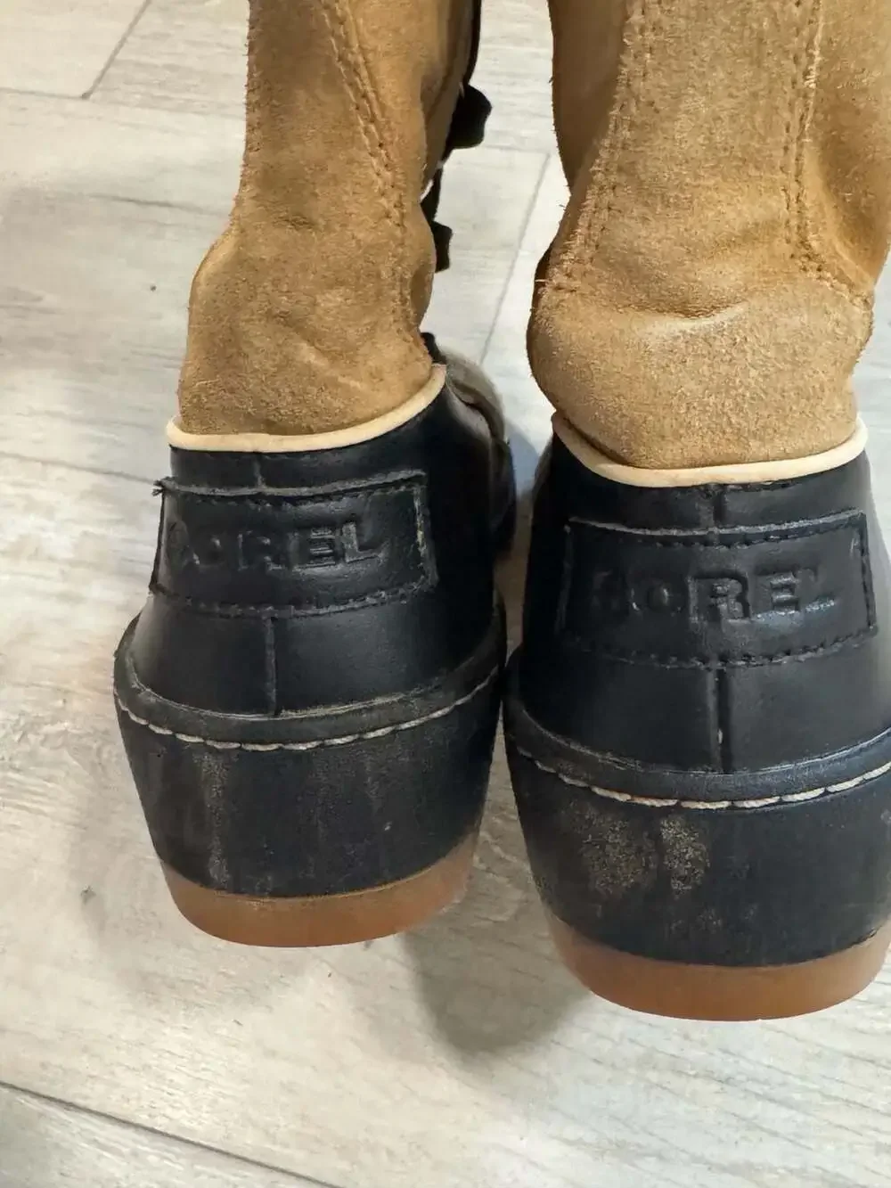 Sorel Women’s Size 8.5 Tan Suede Tall Winter Snow Boots Faux Fur Lace Up